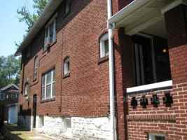 featured image of 924 Bates St #2ndFL