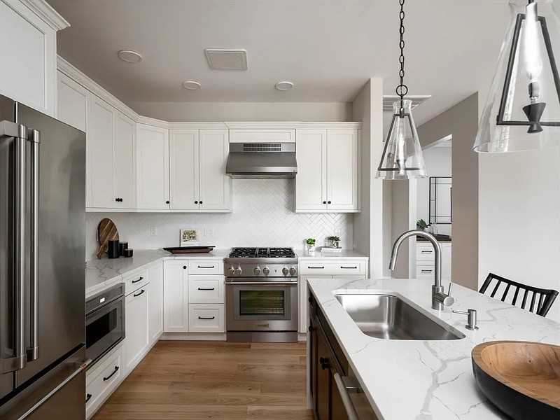 266 Monponsett St #206 - Photo 3 of 10