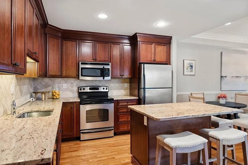 12 Russell Rd #404 - Photo 2 of 10