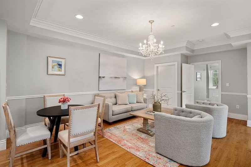 12 Russell Rd #404 - Photo 5 of 10