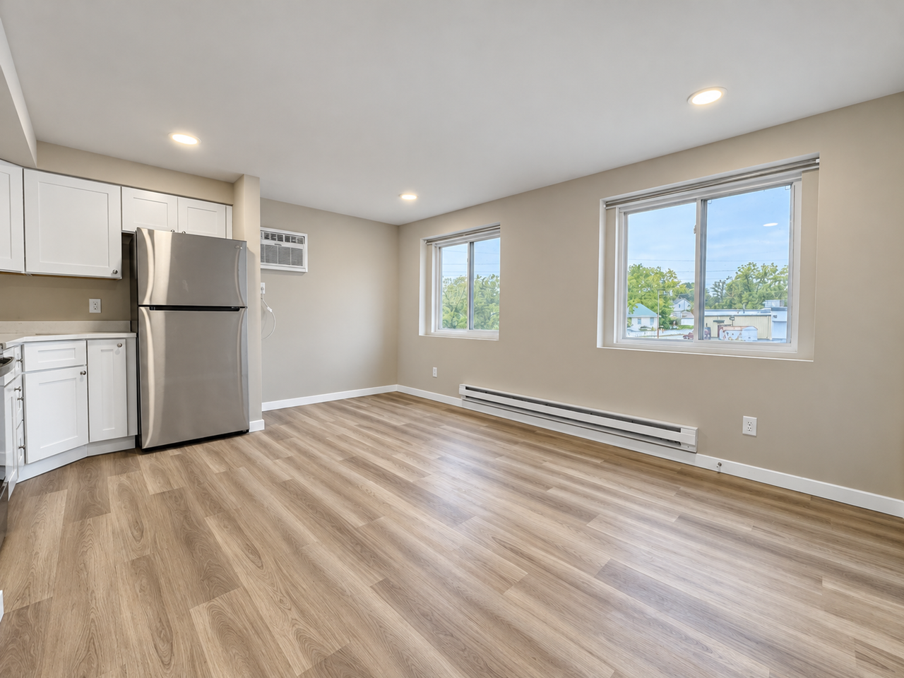 727 10th Avenue Ct #2 - Photo 5 of 22