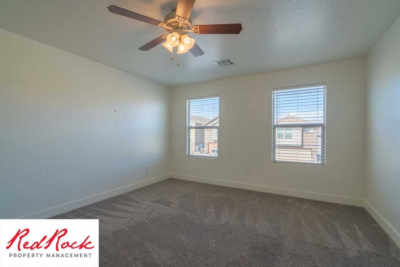 3850 E Chevelle Ln - Photo 4 of 50