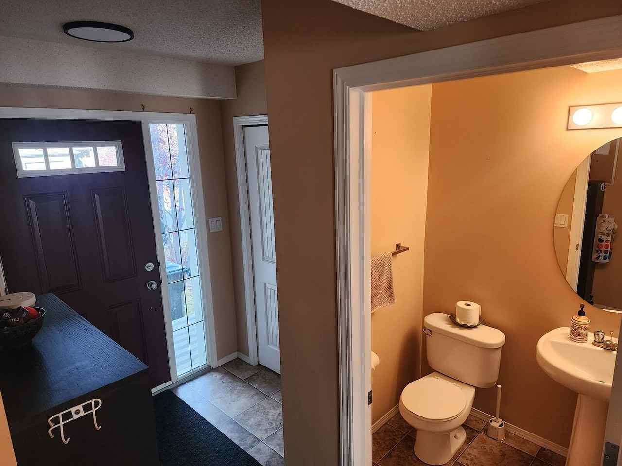 21303 48 Ave Nw - Photo 3 of 13