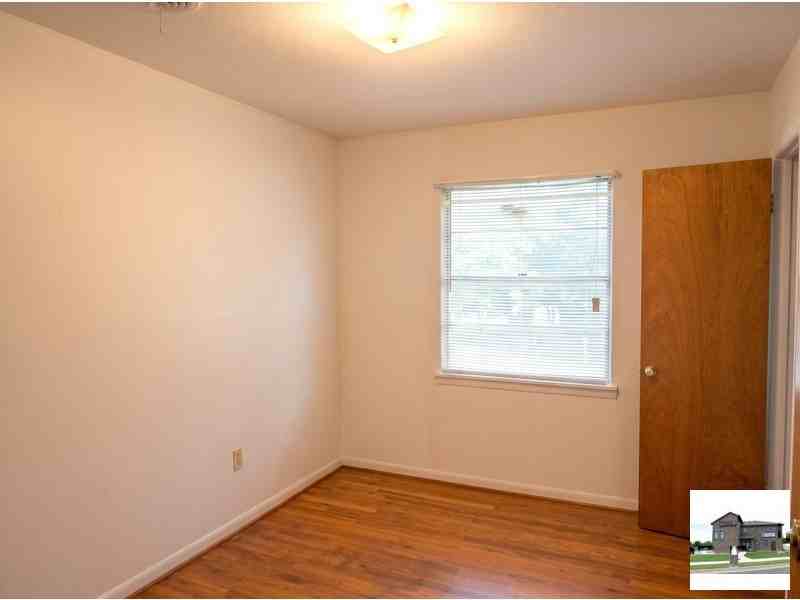 2121 Circle Dr - Photo 5 of 46