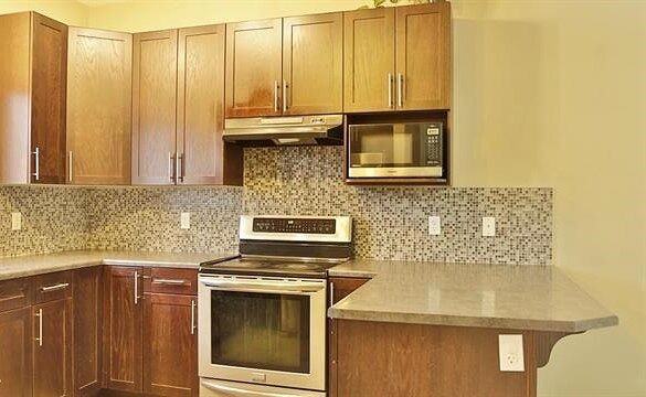 21123 59 Ave Nw - Photo 7 of 16