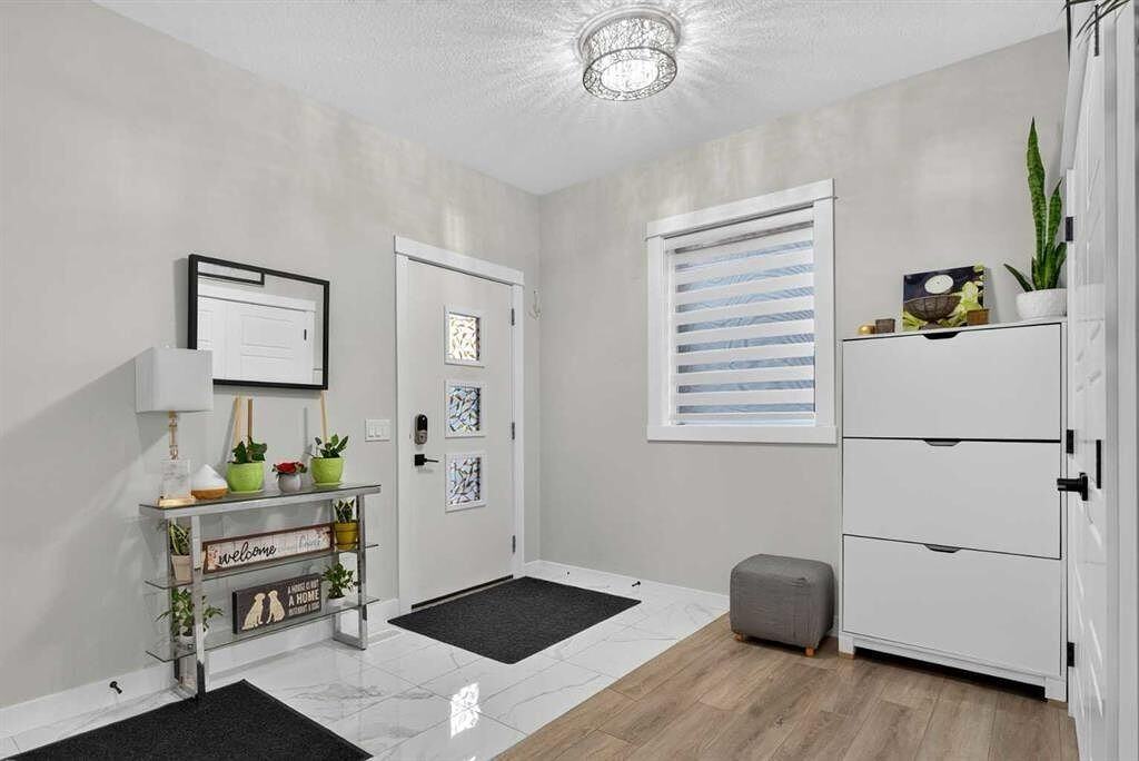 846 Cobblefield Manor Sw - Photo 4 of 26