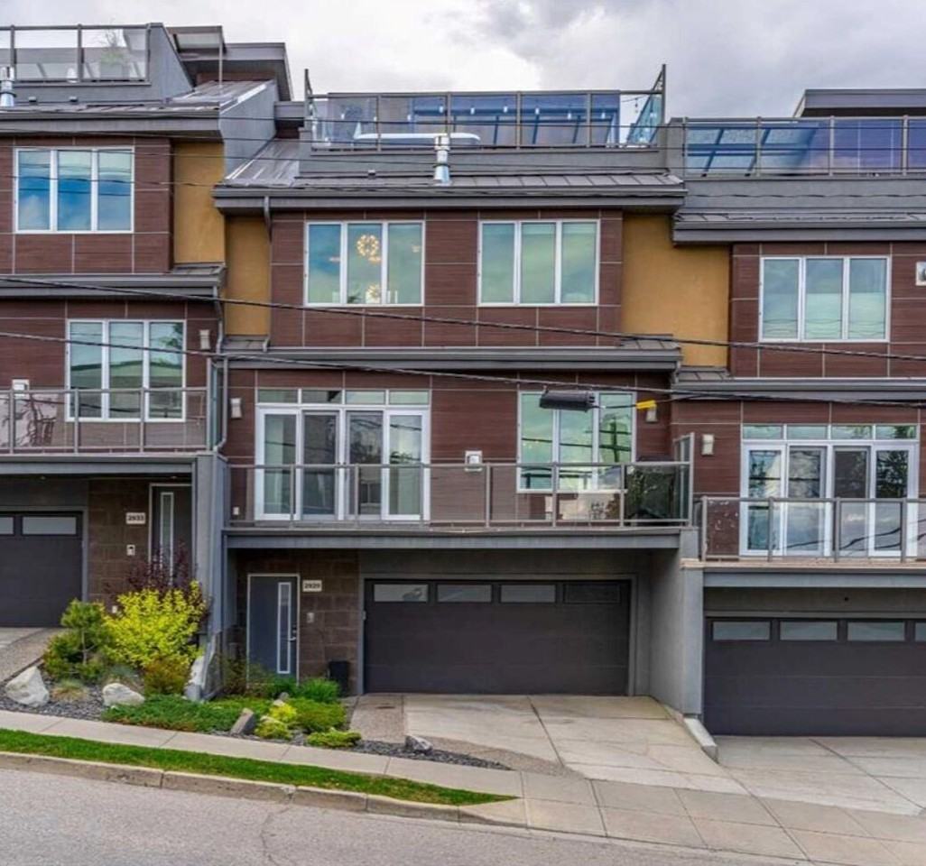 2929 17 St Sw - Photo 3 of 44
