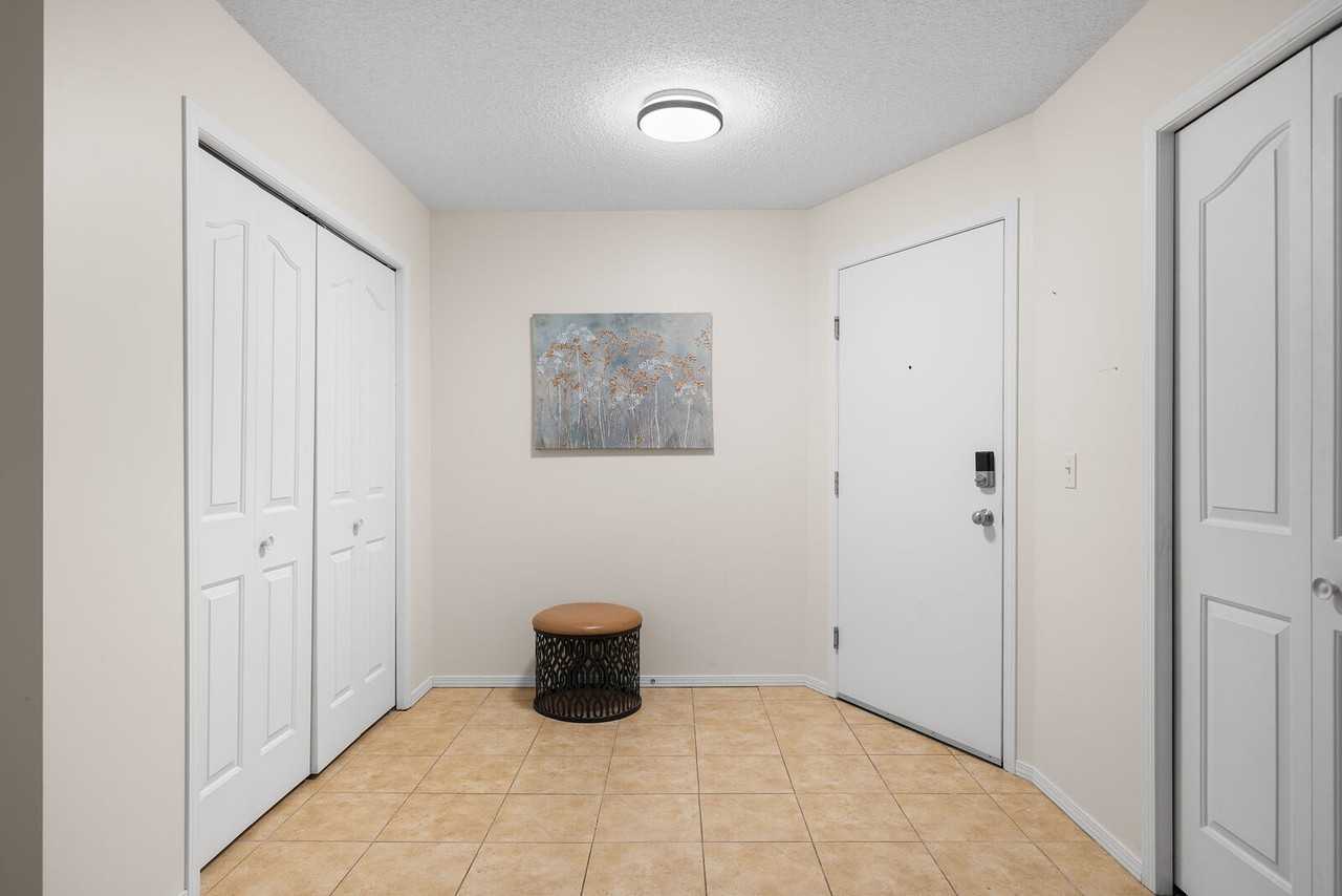 2518 West Creek Building 2000 - Photo 3 of 23