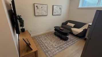 featured image of 1339 40 St Se