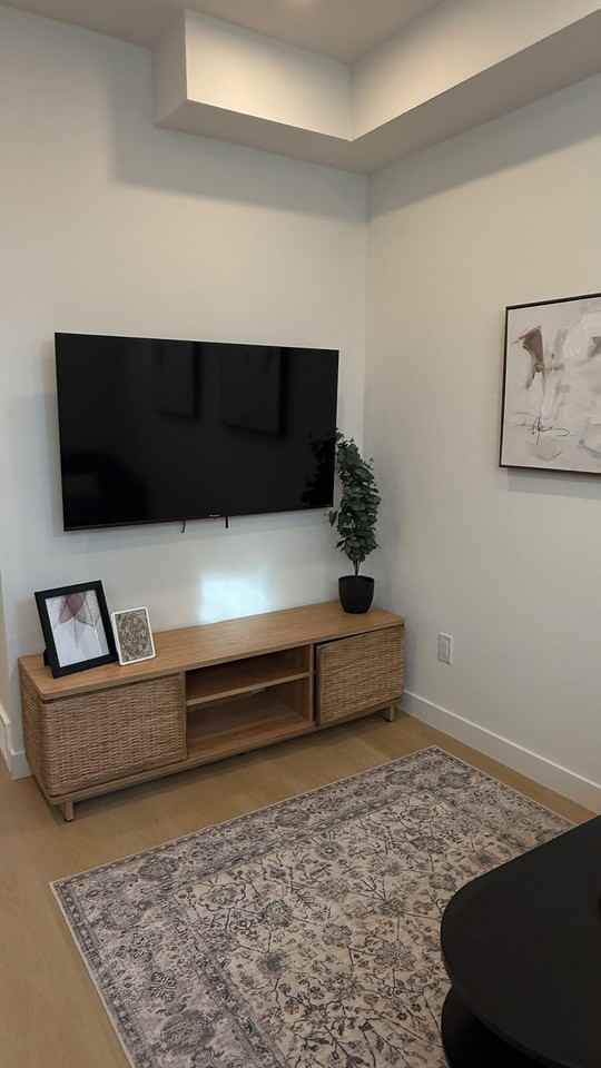 1339 40 St Se - Photo 2 of 8