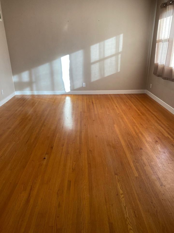 1911 36 St Sw - Photo 4 of 15