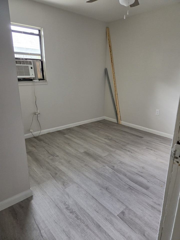 790 98th Ave N #NA - Photo 7 of 8