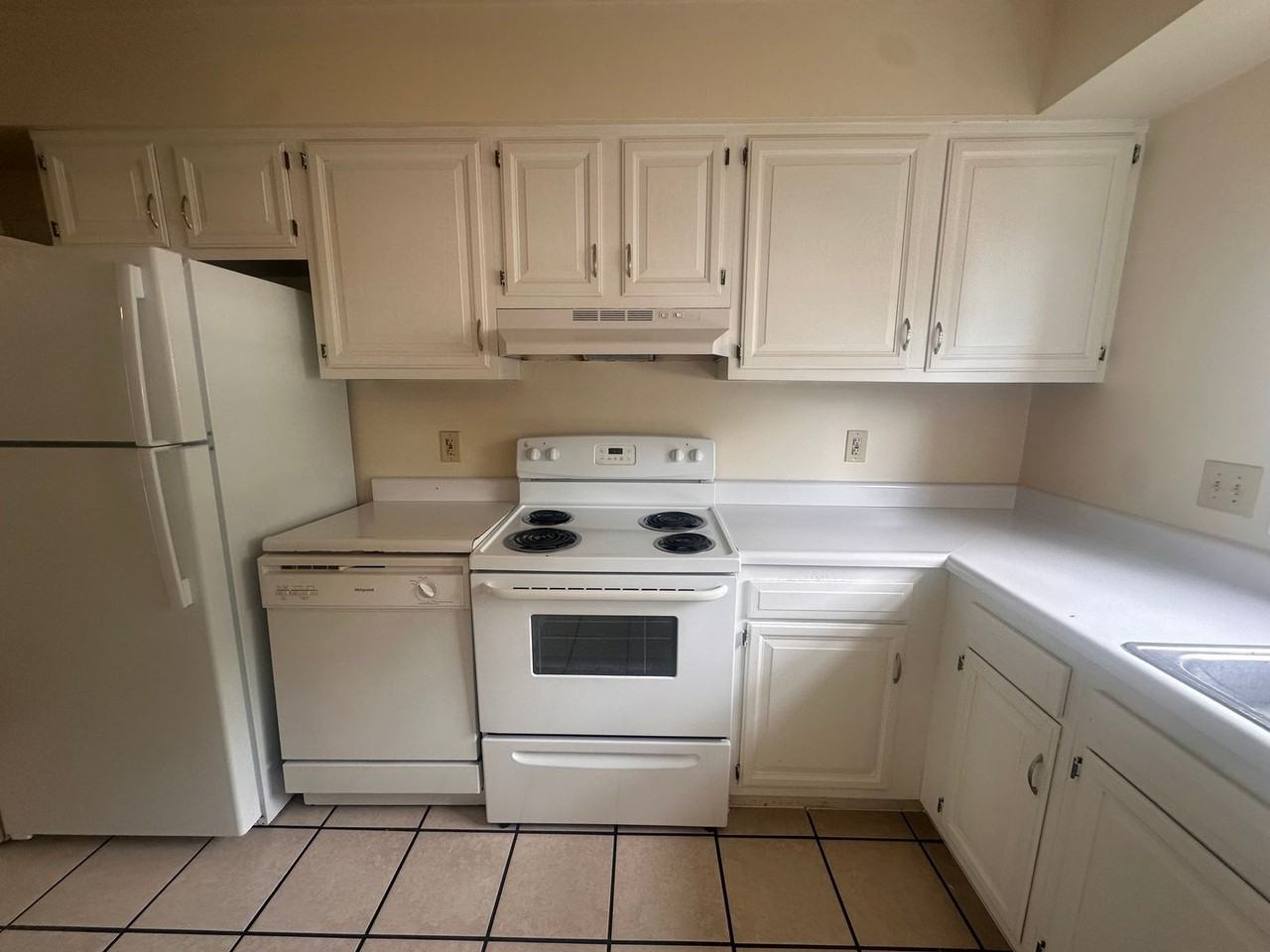 1161 Frost Rd #F - Photo 5 of 11