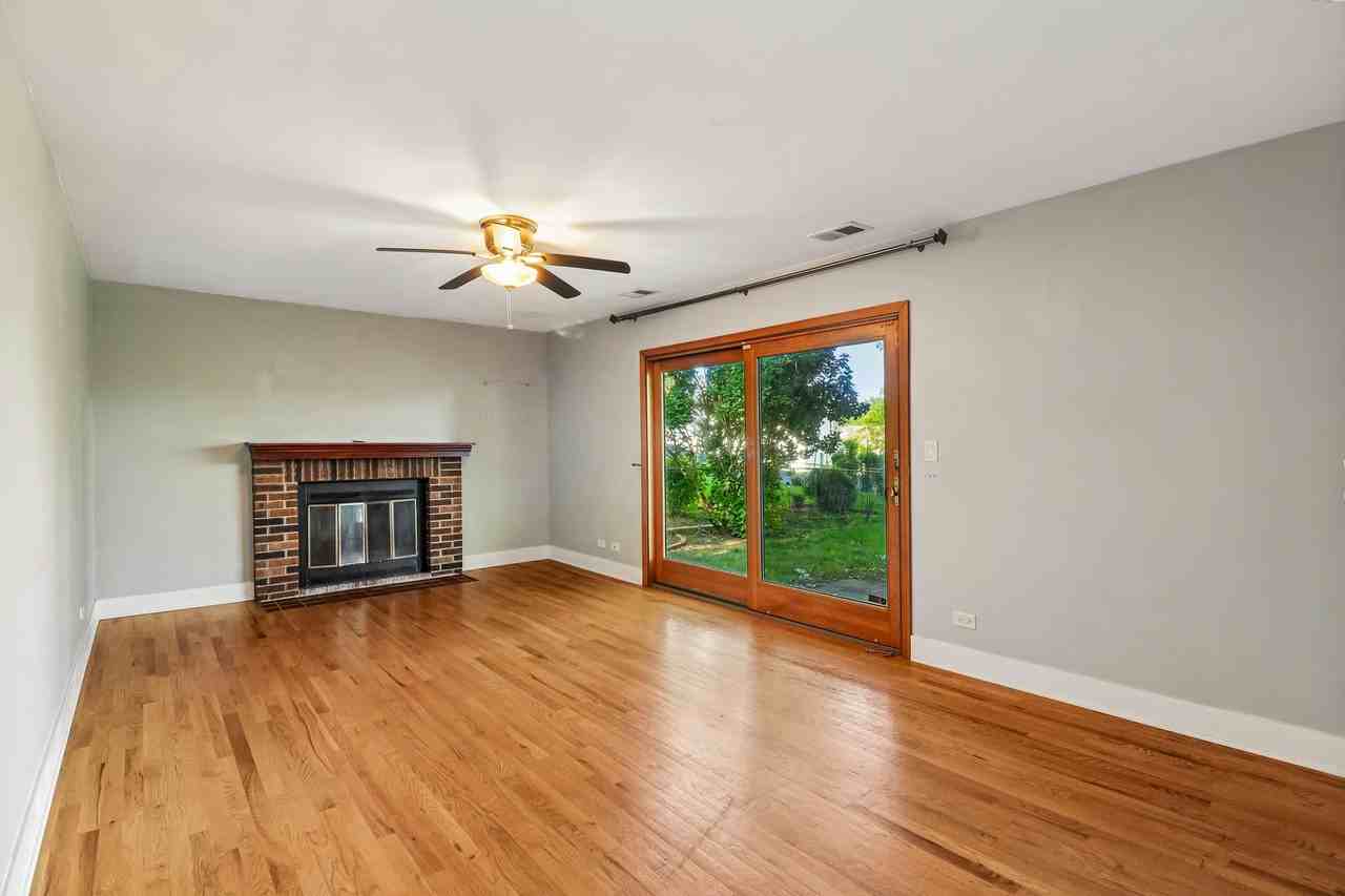 703 Buffalo Cir #NA - Photo 2 of 16