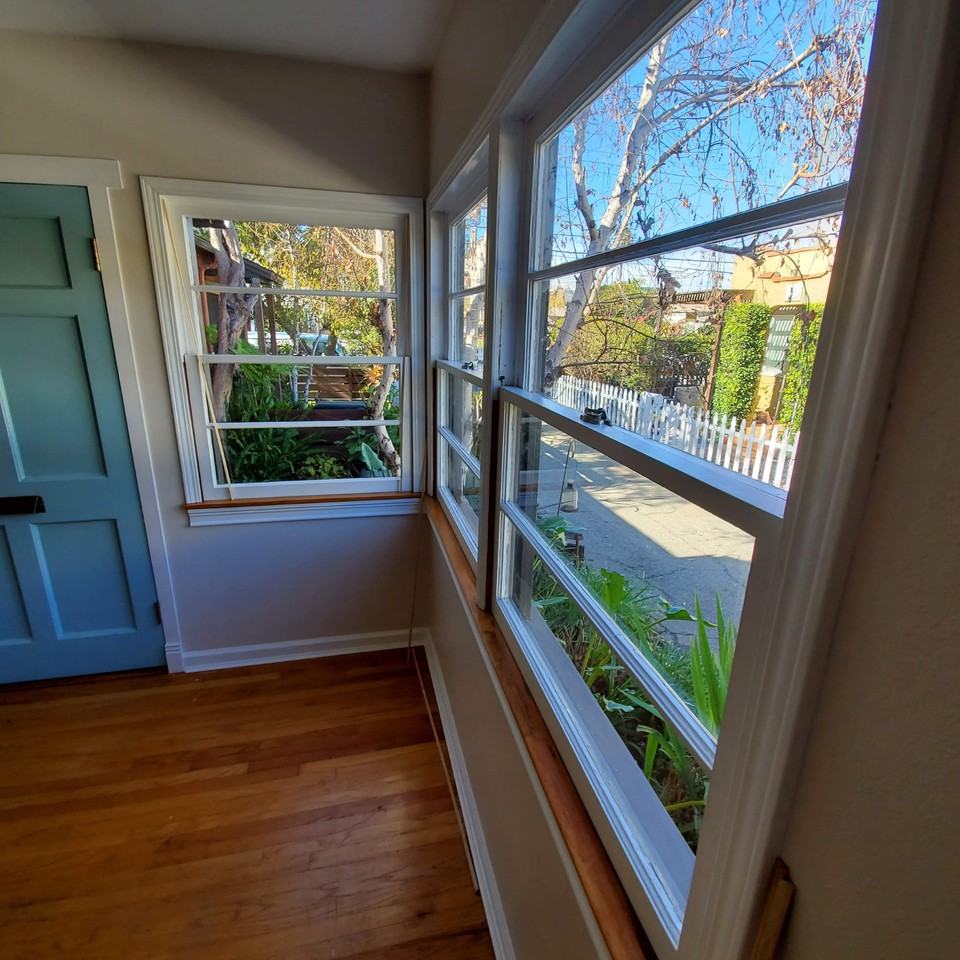 3542 Helms Ave #NA - Photo 5 of 27