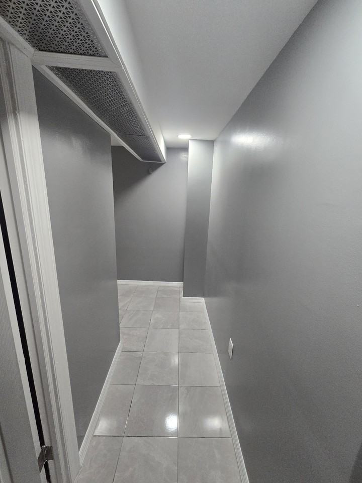 E 54th St #NA - Photo 3 of 16