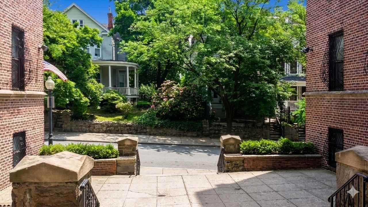 3217 Hull Ave #9C - Photo 4 of 18