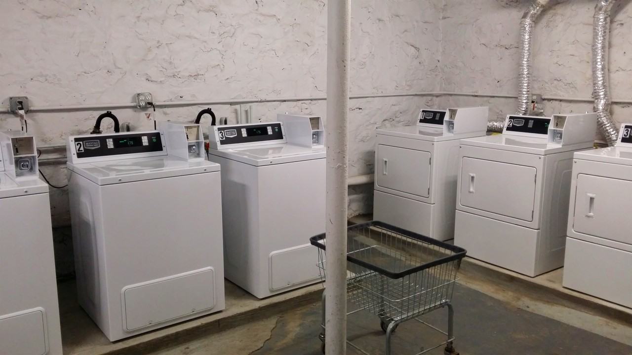 3217 Hull Ave #9C - Photo 6 of 18