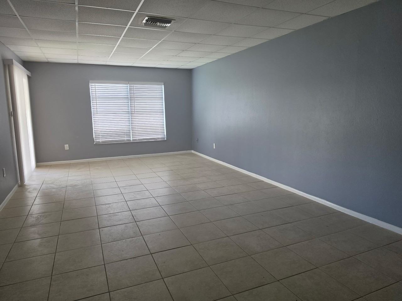 3116 Harbor Blvd #4B - Photo 2 of 6