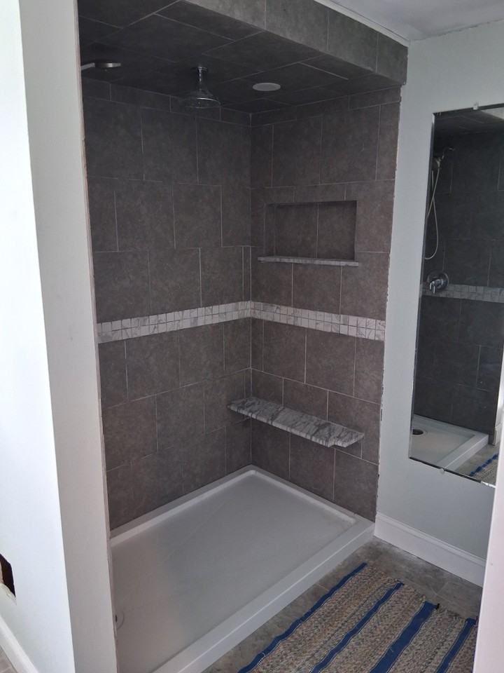 1052 Rock Lake Dr #NA - Photo 7 of 11