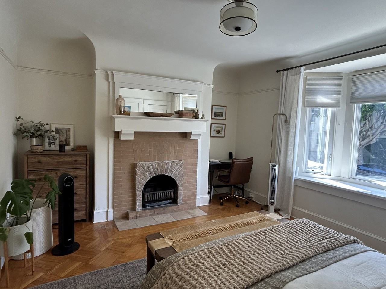 1230 Green St #A - Photo 2 of 10