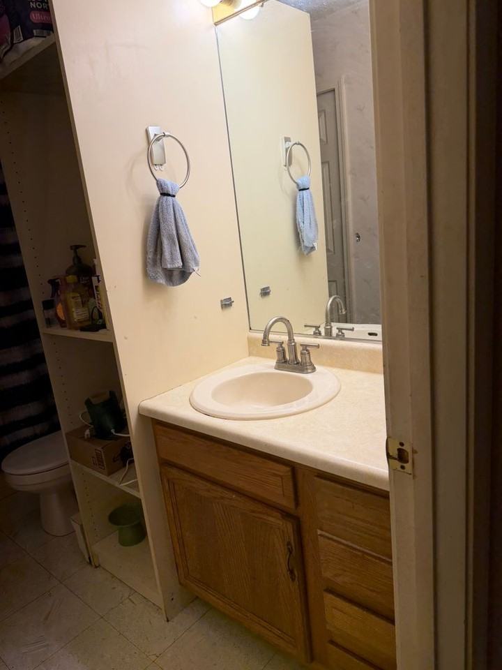 1305 18th St #17 - Photo 6 of 7