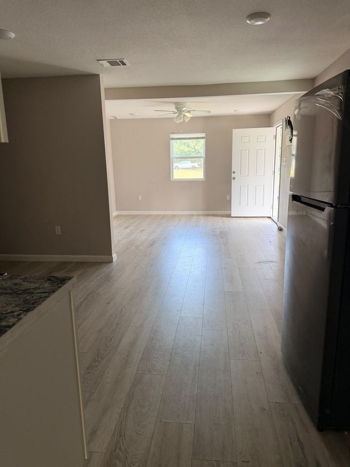 3603 Pheasant St #NA - Photo 7 of 17