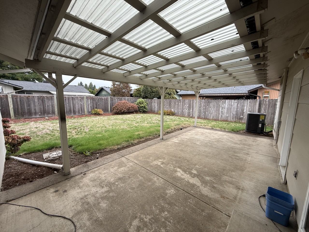 882 Northridge Ave #NA - Photo 4 of 24