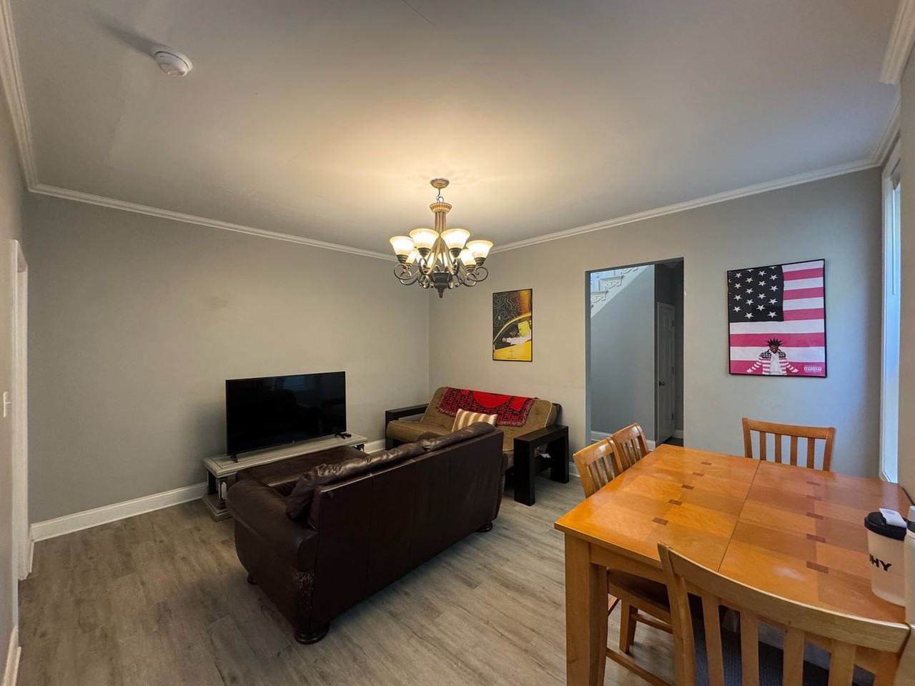 425 Warner St - Photo 6 of 46