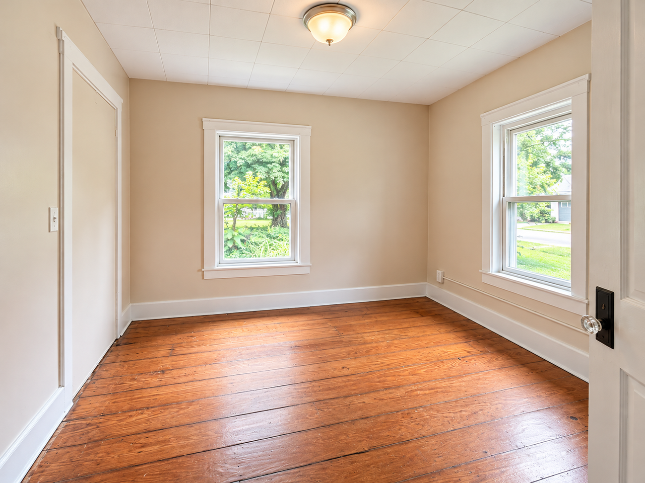 312 S Coler Ave - Photo 5 of 6