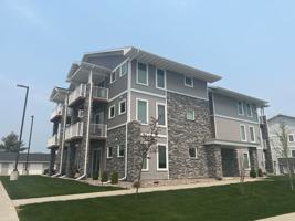 featured image of 2041 Cottonwood Rd