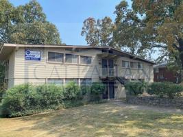 featured image of 4306 N Locust St