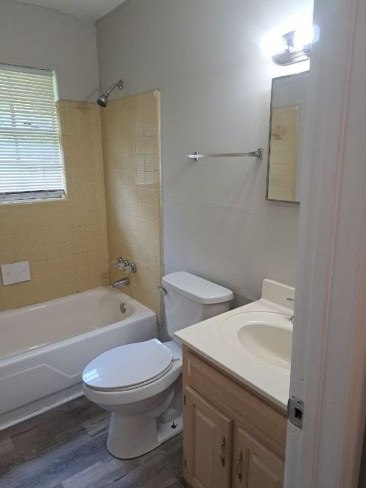 4201 Davis Ln - Photo 7 of 10