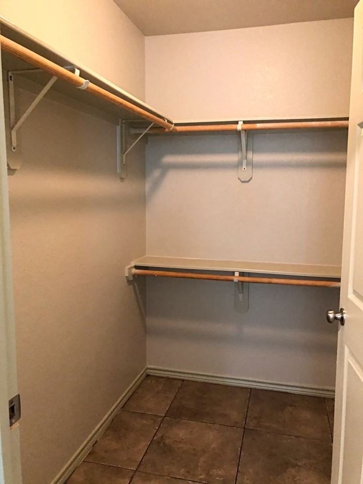 3345 West Ave - Photo 6 of 10
