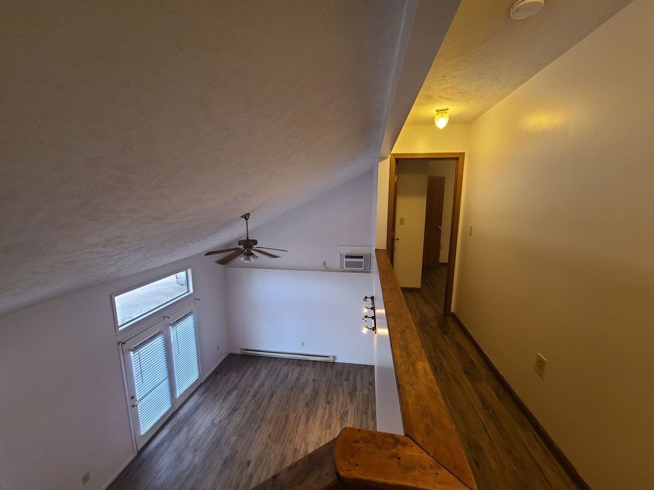127 Springbrook St - Photo 7 of 18