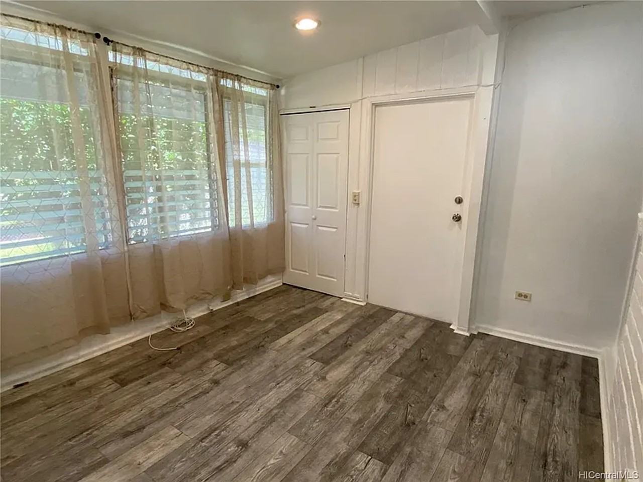 2621 Pali Hwy - Photo 3 of 16