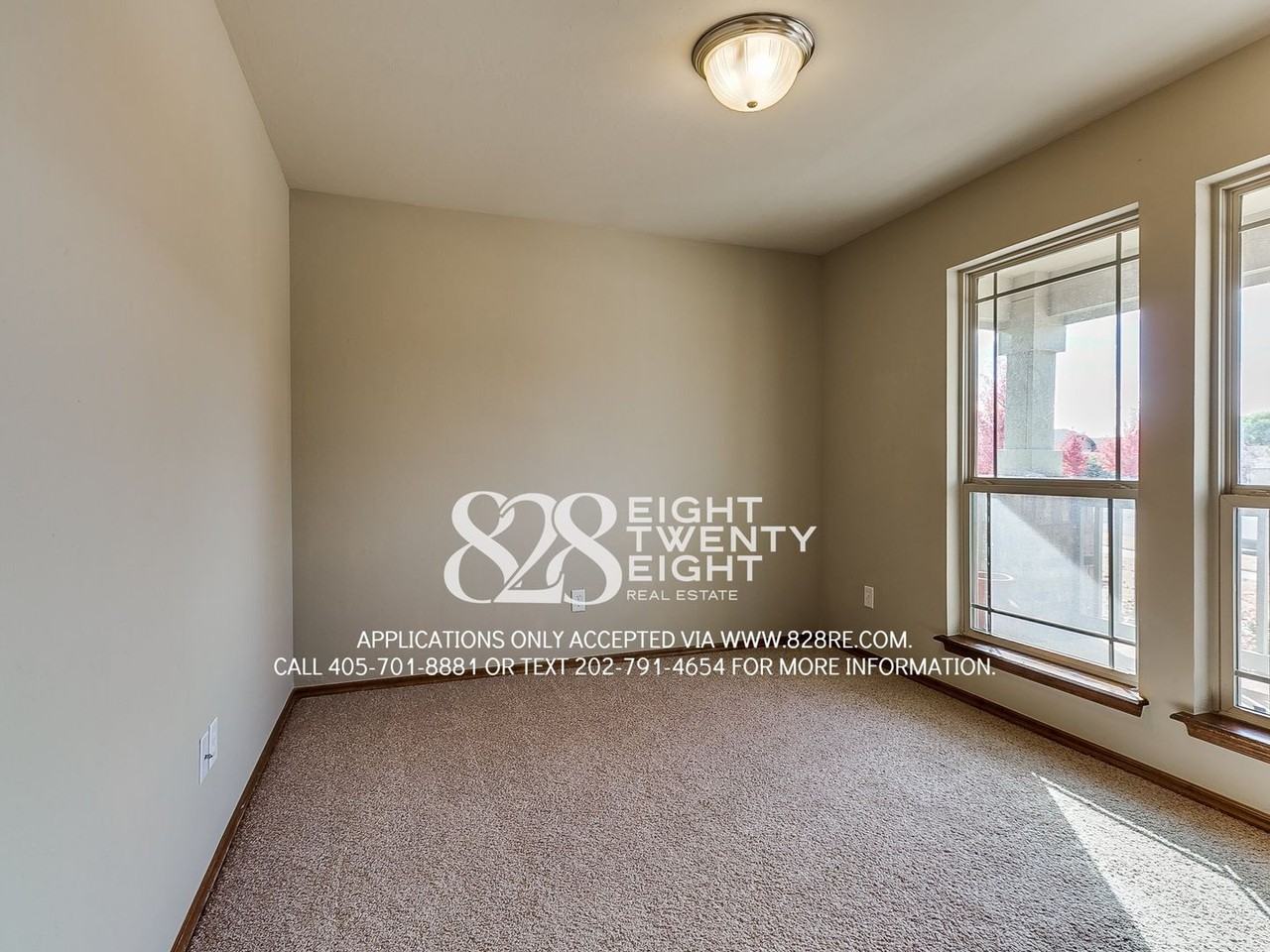 2809 Nw 183rd St - Photo 4 of 35