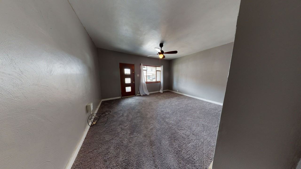 103 Orchard St - Photo 4 of 17