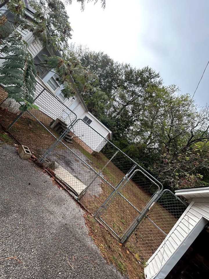 5409 Victory Dr - Photo 3 of 14