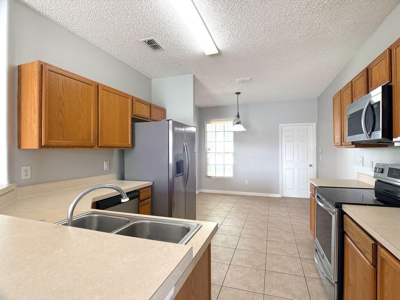 117 Sunset View Dr - Photo 5 of 38