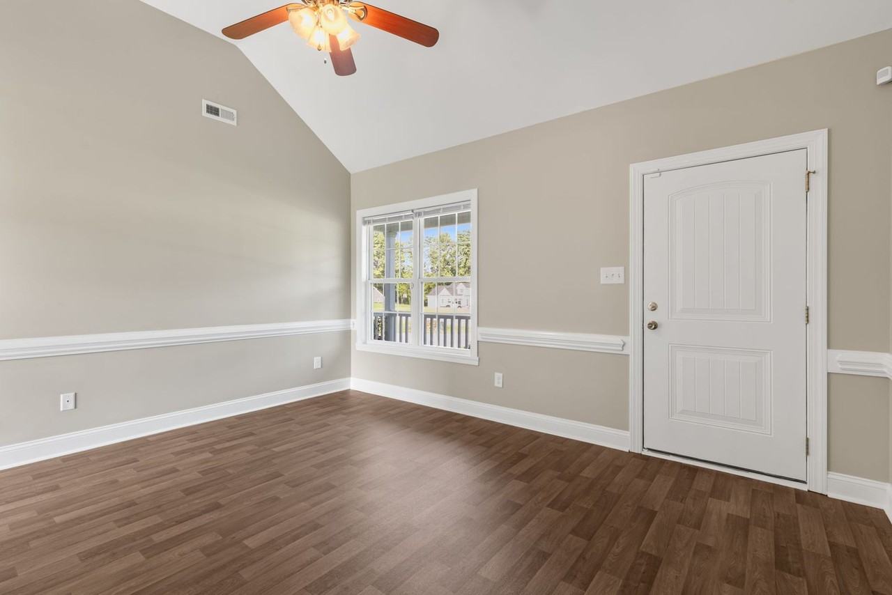 6808 Gabriels Way - Photo 7 of 34