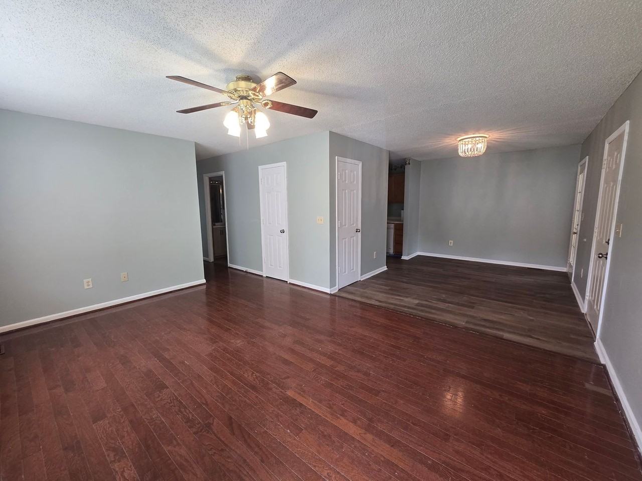 102 Duncan Dr - Photo 6 of 16