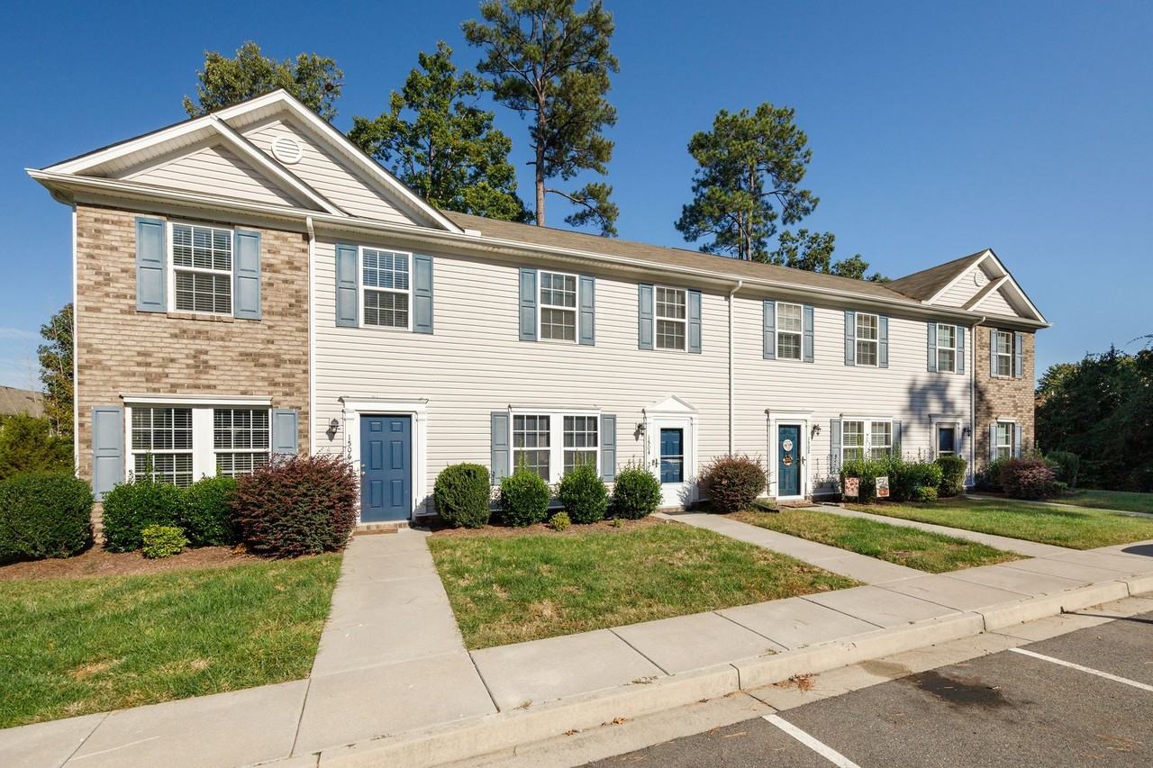 1504 Rapunzel Way - Photo 4 of 29