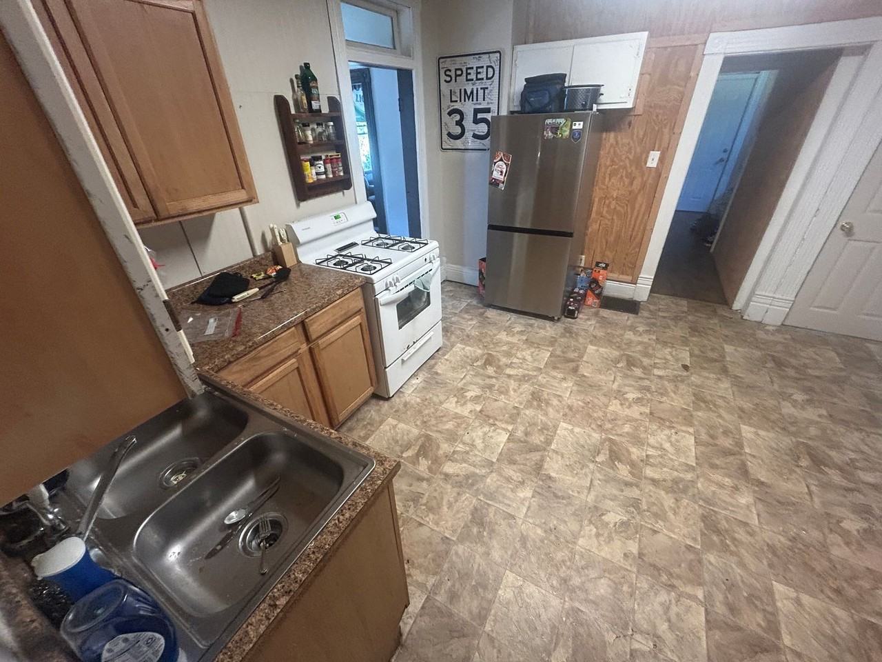 113 Cornell Ave - Photo 5 of 15