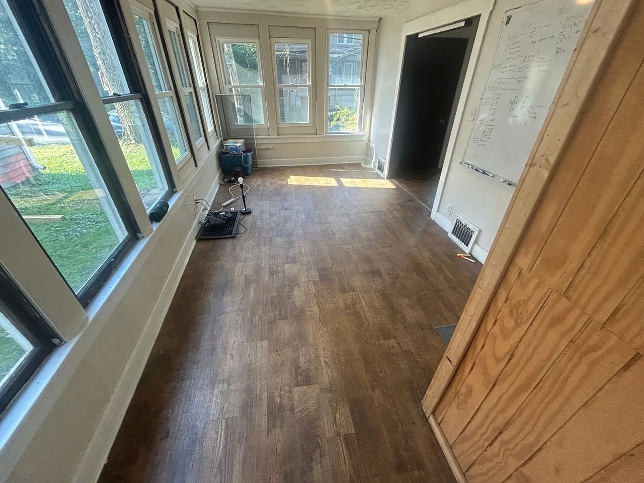 113 Cornell Ave - Photo 7 of 15