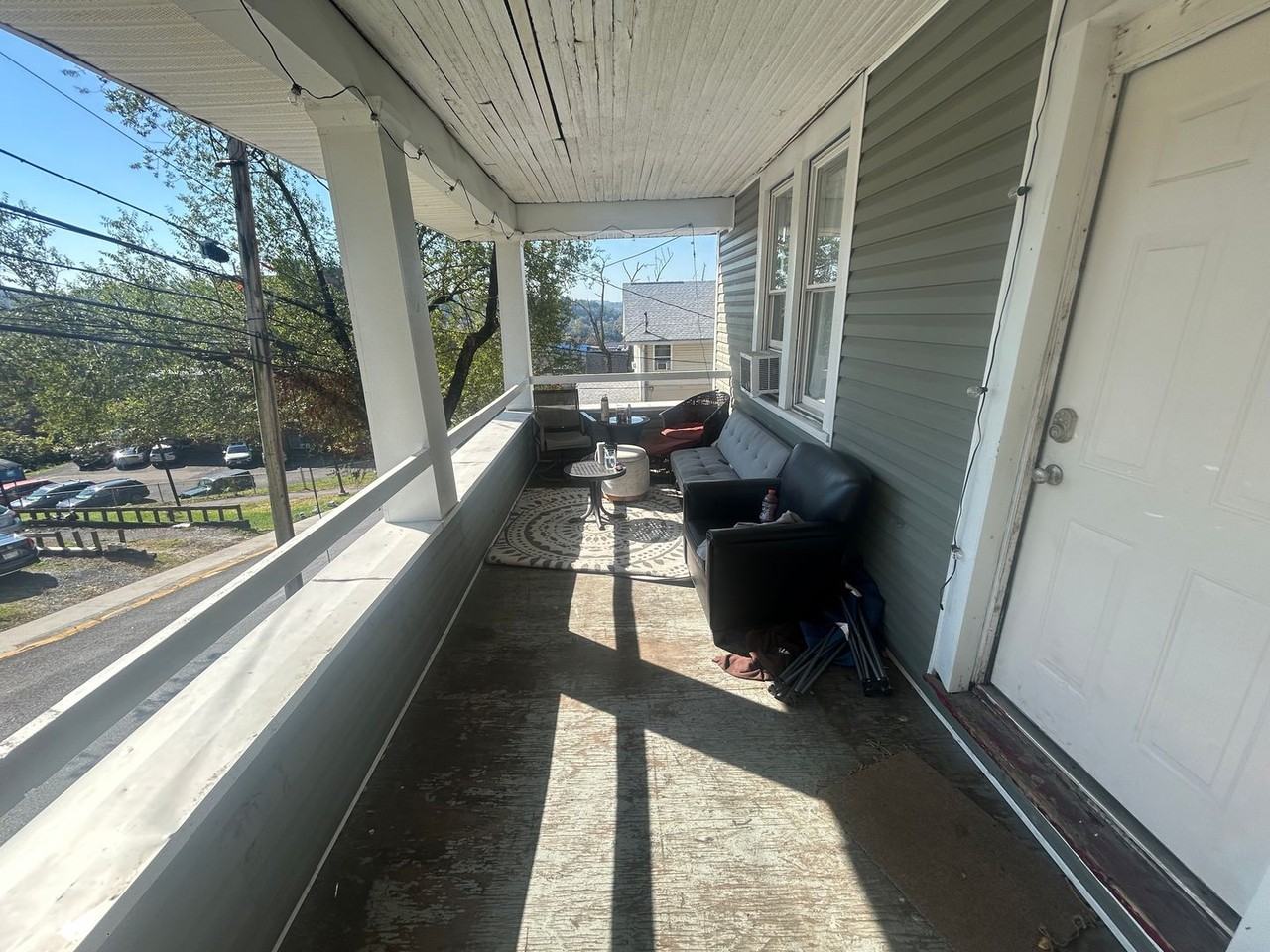 667 Price St - Photo 5 of 20