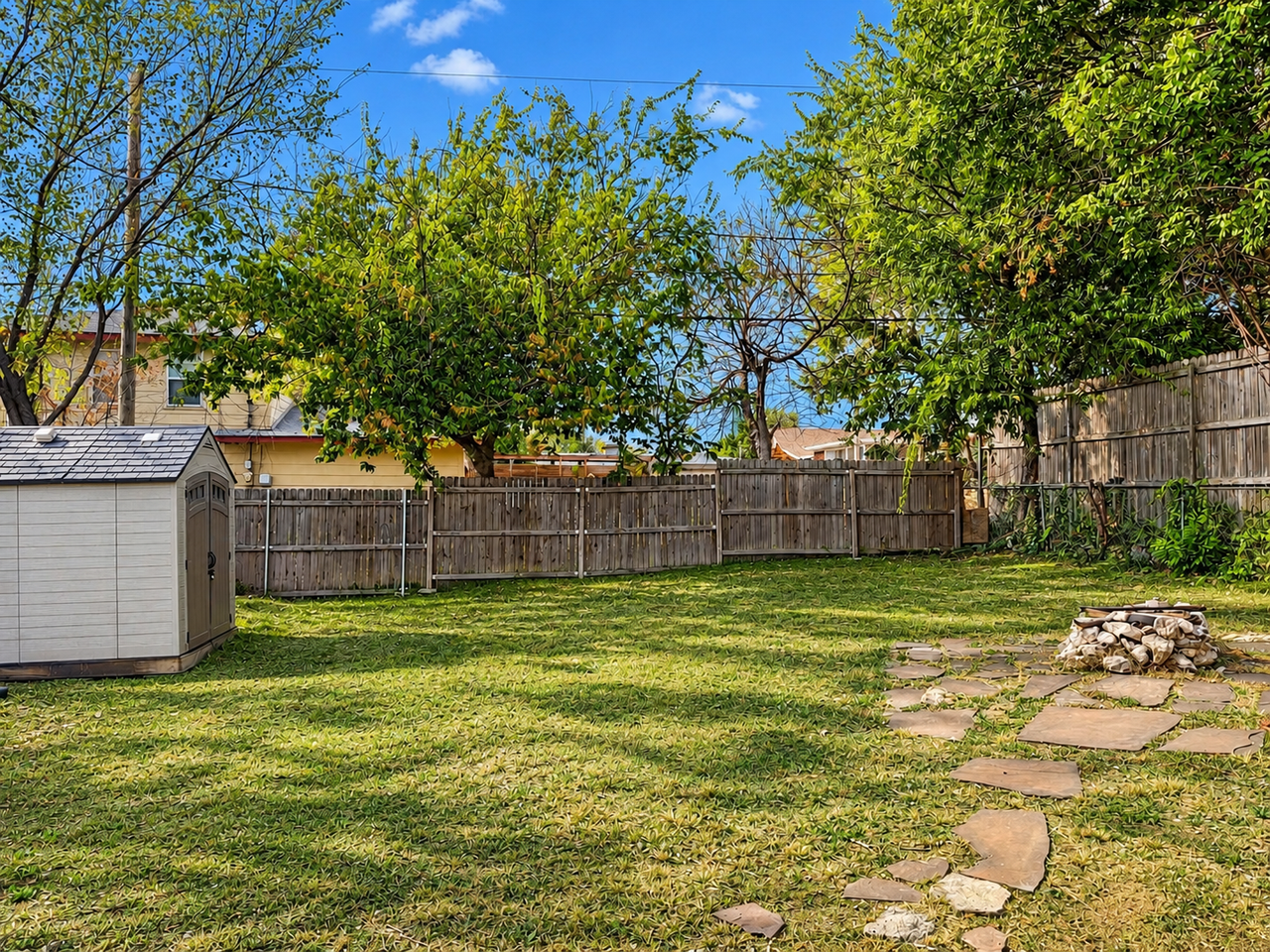 3805 3805 Layaette Ave - Photo 3 of 15