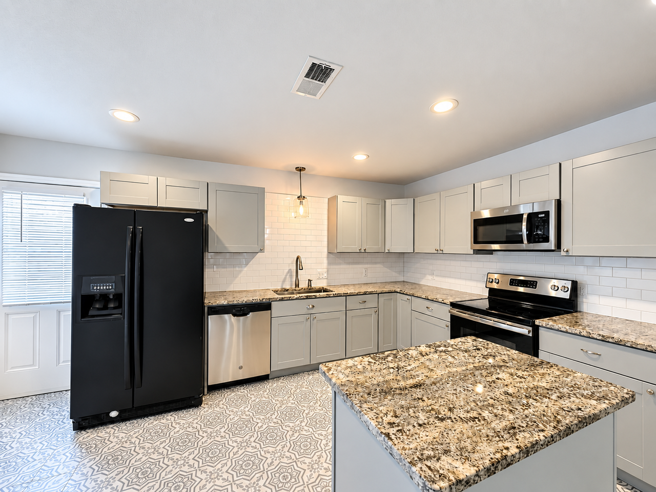 3805 3805 Layaette Ave - Photo 7 of 15