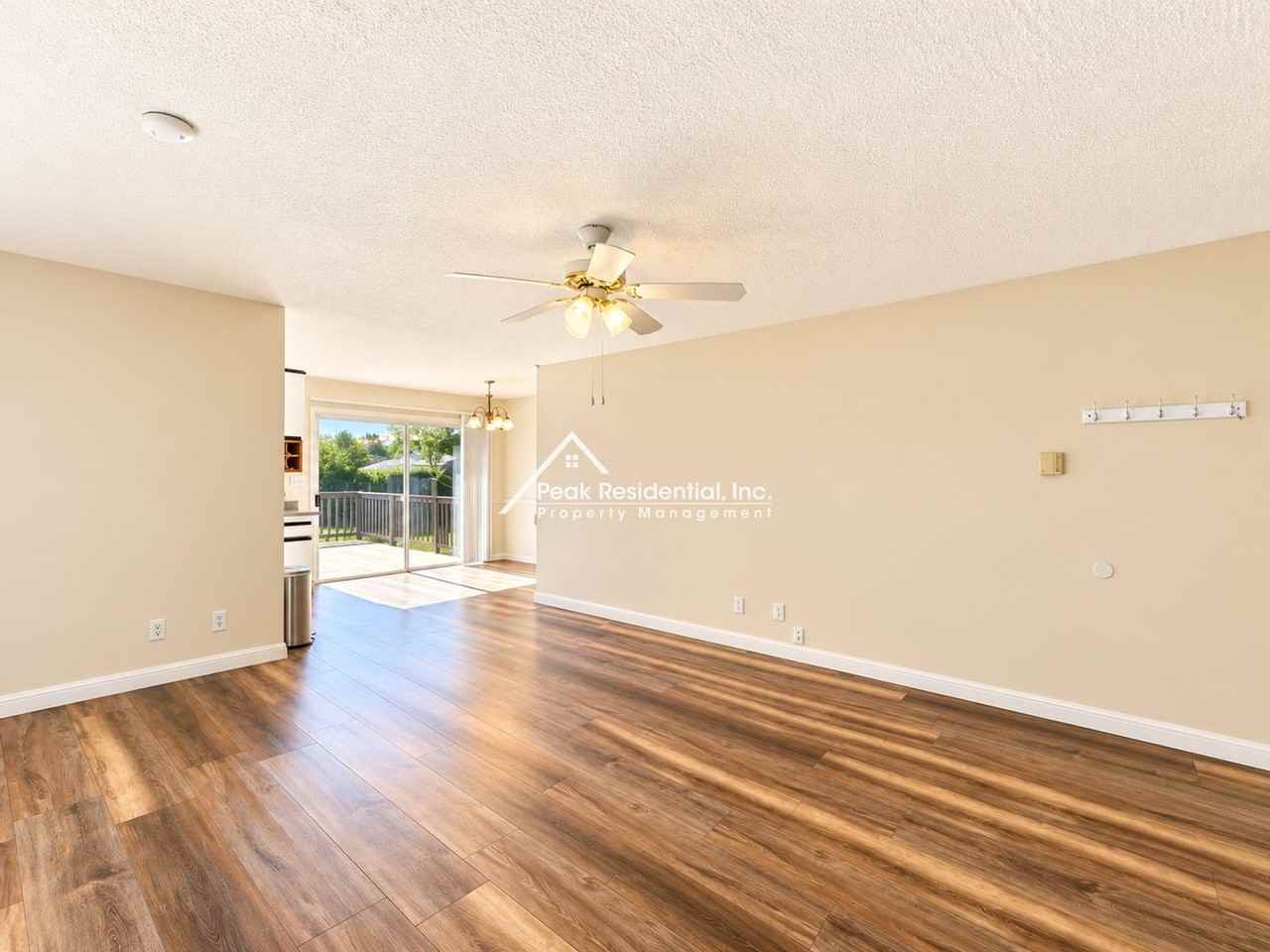 3670 Jonothan Way - Photo 3 of 18