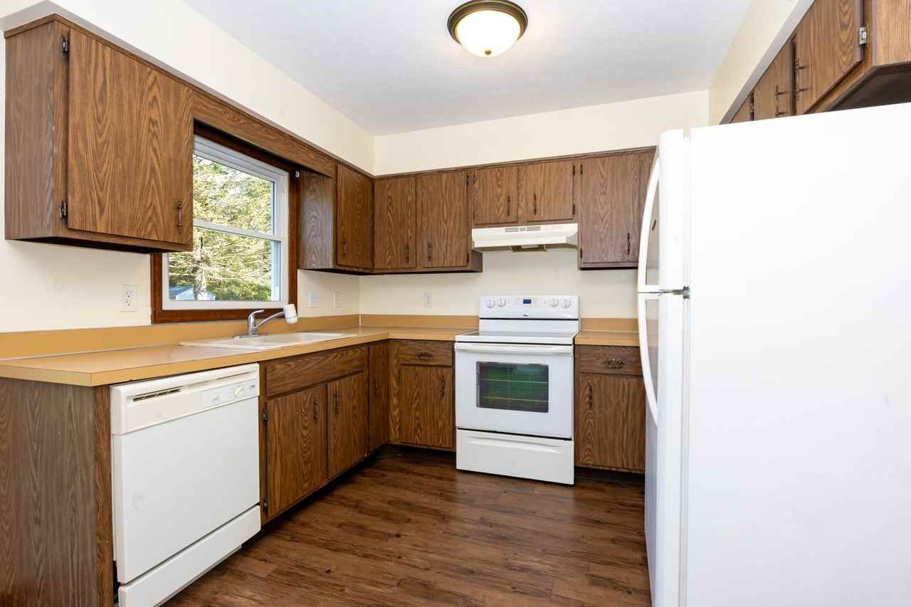 496 Tulip Trl - Photo 4 of 21